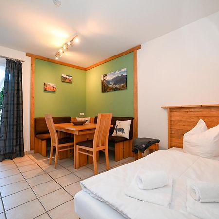 Panorama Apartments Bruck By All In One Apartments Bruck an der Grossglocknerstrasse Bagian luar foto