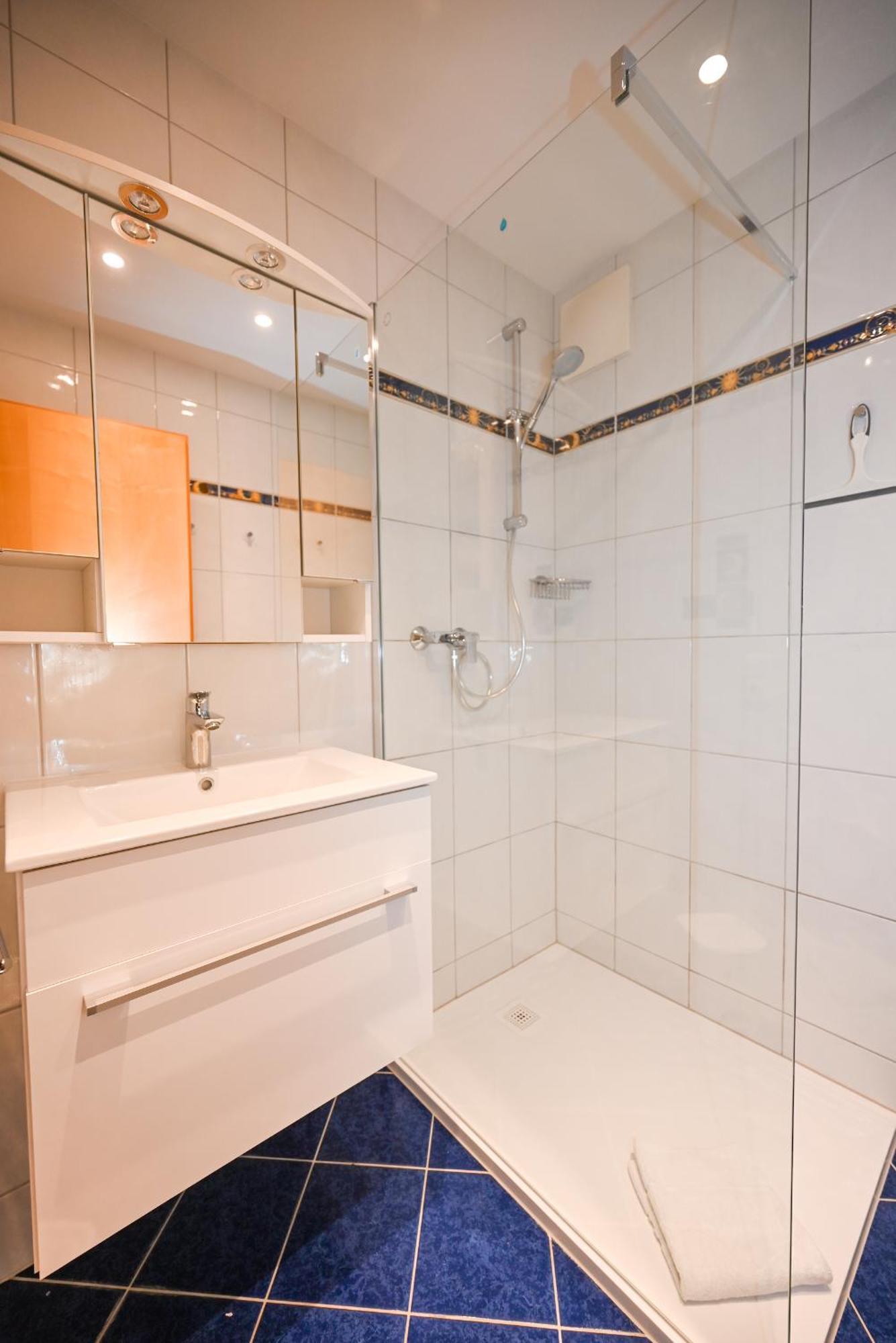 Panorama Apartments Bruck By All In One Apartments Bruck an der Grossglocknerstrasse Bagian luar foto
