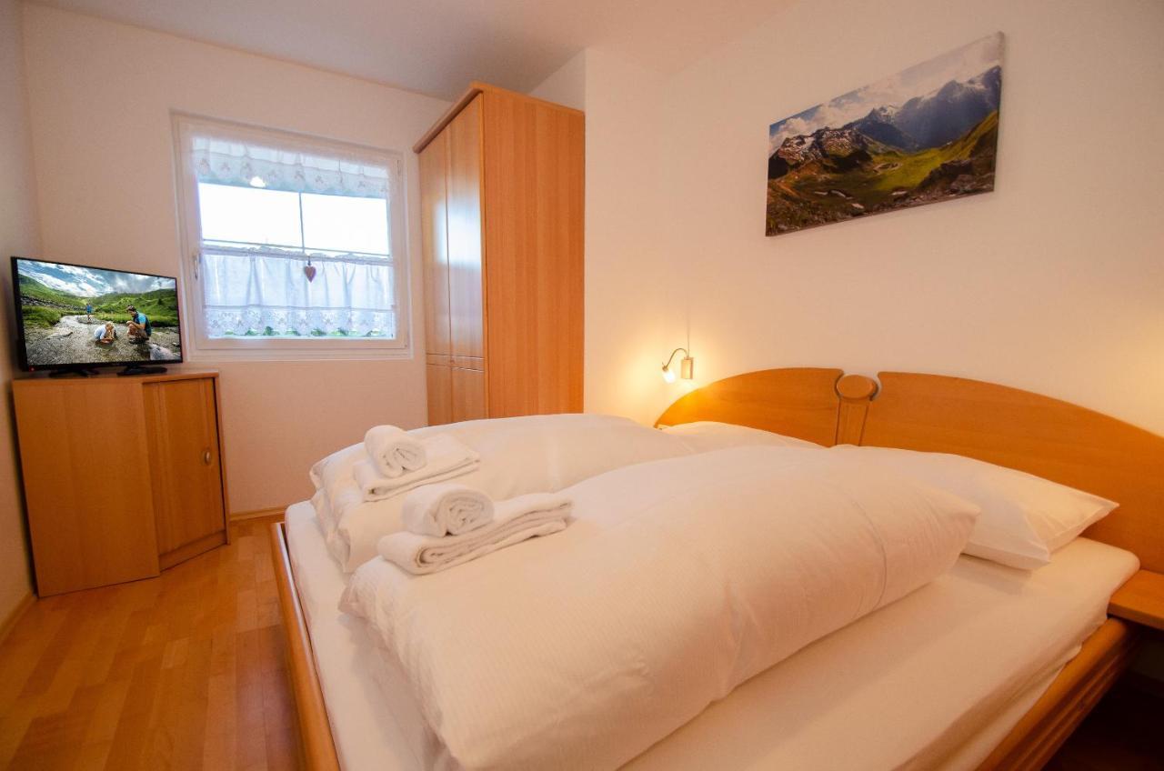 Panorama Apartments Bruck By All In One Apartments Bruck an der Grossglocknerstrasse Bagian luar foto