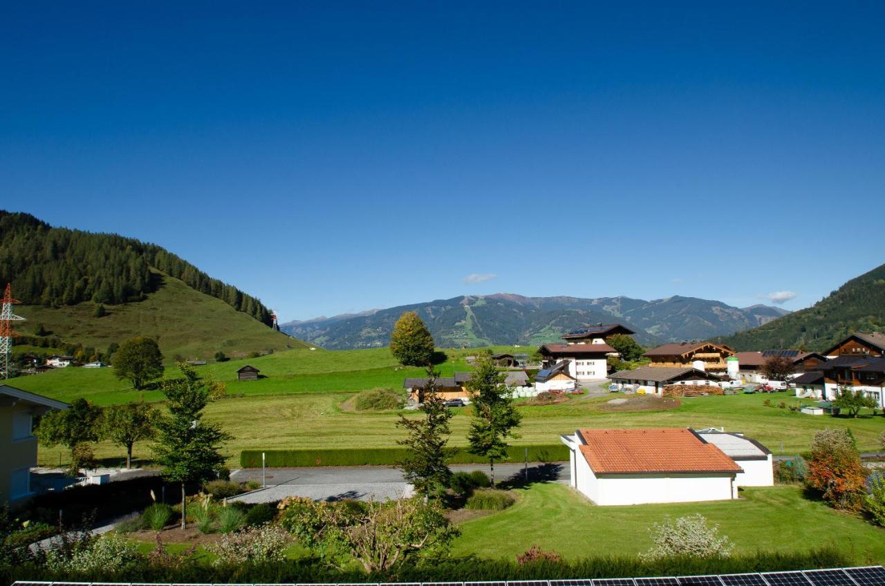 Panorama Apartments Bruck By All In One Apartments Bruck an der Grossglocknerstrasse Bagian luar foto